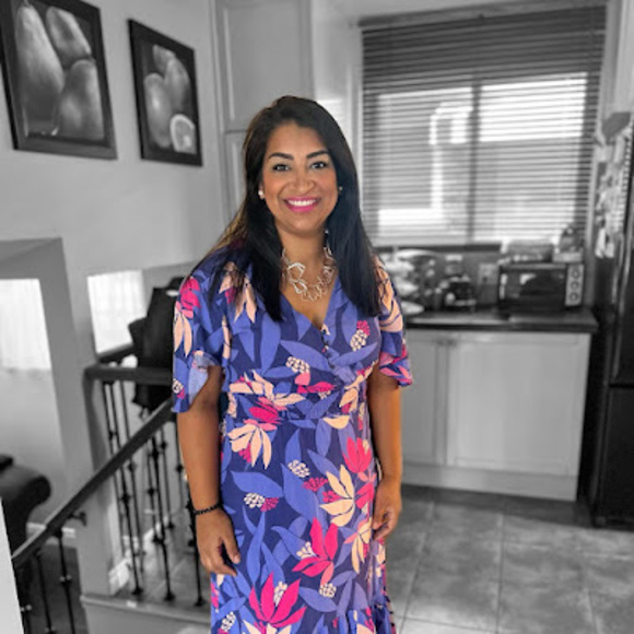 Meet your Posher, Deepti - Picture 1 of 1